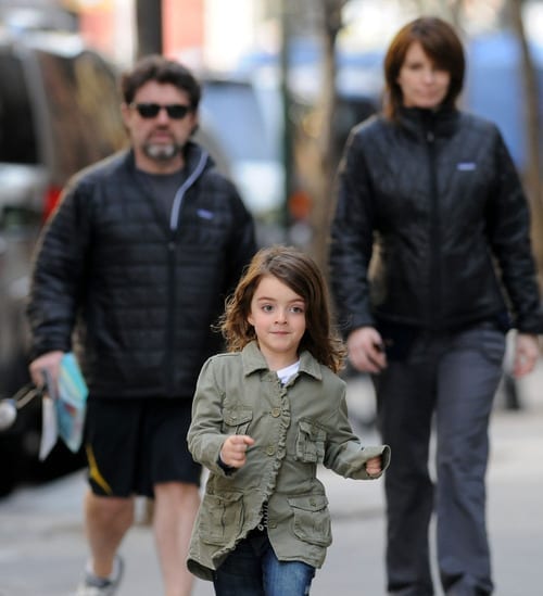 Exclusive - Preggers Tina Fey Has Family Outing